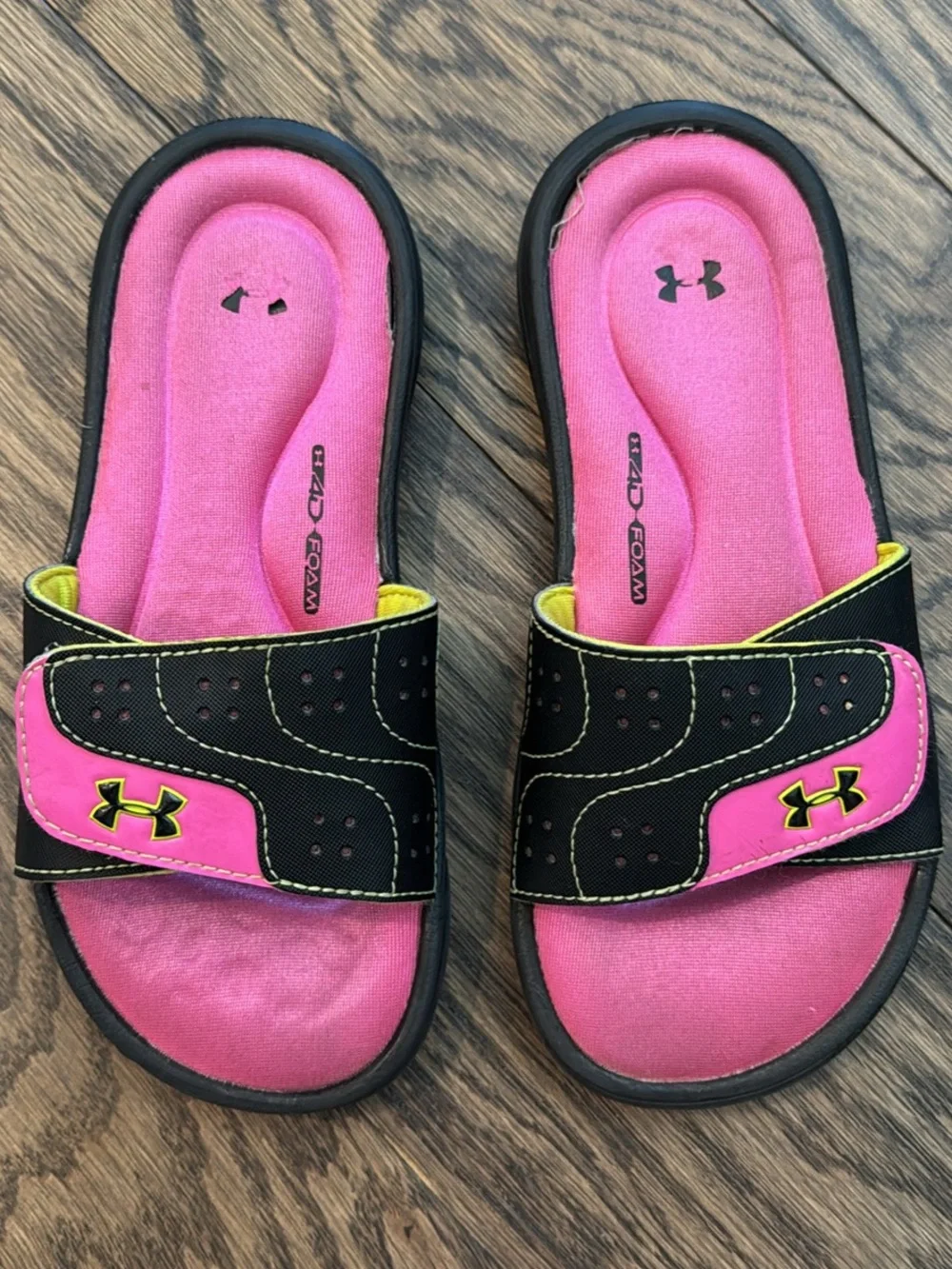 Under Armour Kids Pink and Black Adjustable Sandals